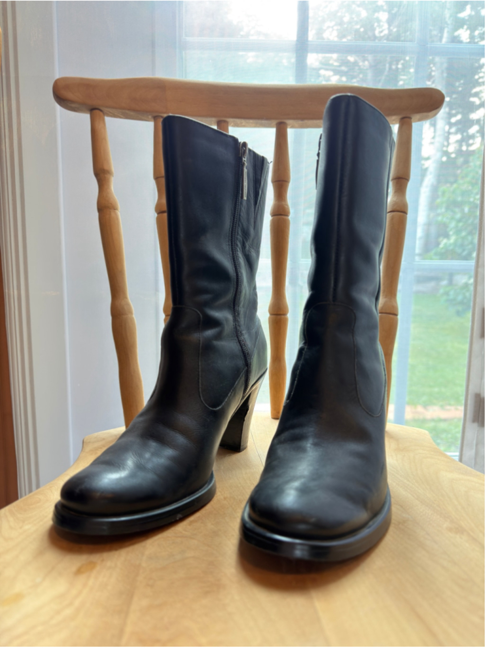Tommy Hilfiger Black Leather Mid-Calf Boots Block Heel Side Zip Women’s - Picture 3 of 6